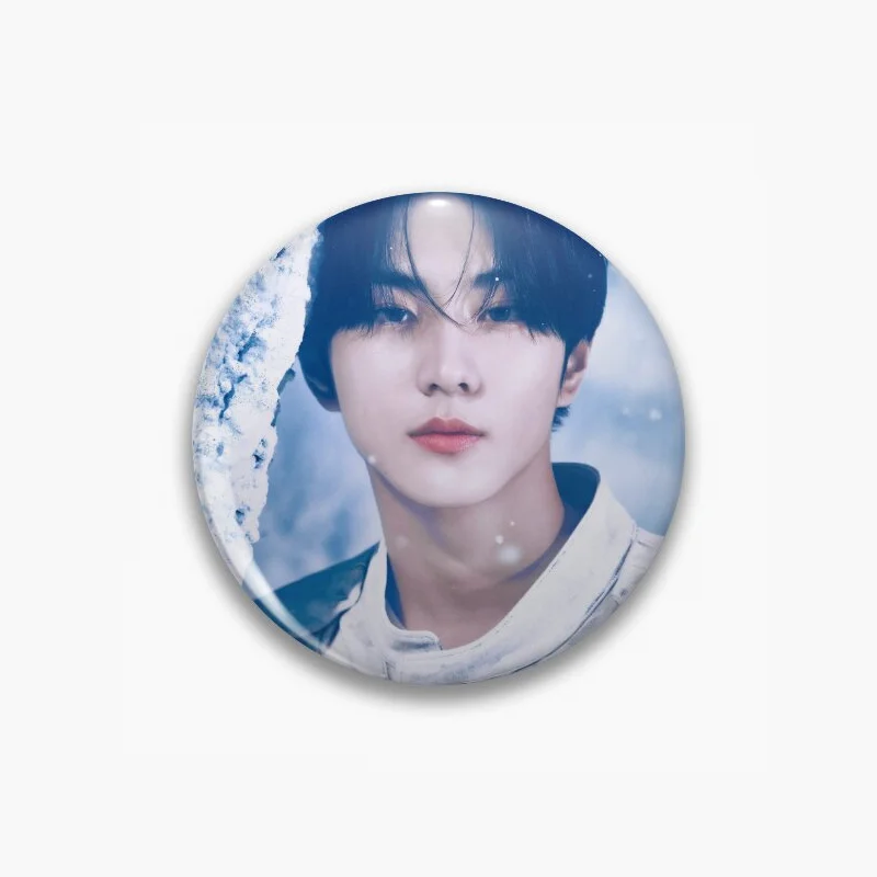 58 مللي متر المعبود EN دبوس بروش JUNGWON HEESEUNG JAY JAKE SUNGHOON SUNOO NIKI بروش شارة لحقيبة الظهر الملابس قبعة المشجعين الهدايا