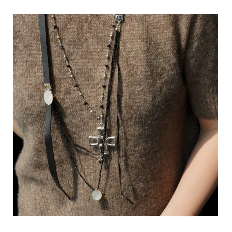 

* Wishing Cross Beaded Necklace Niche Design New High-end Temperament Rhombus Long Sweater Chain