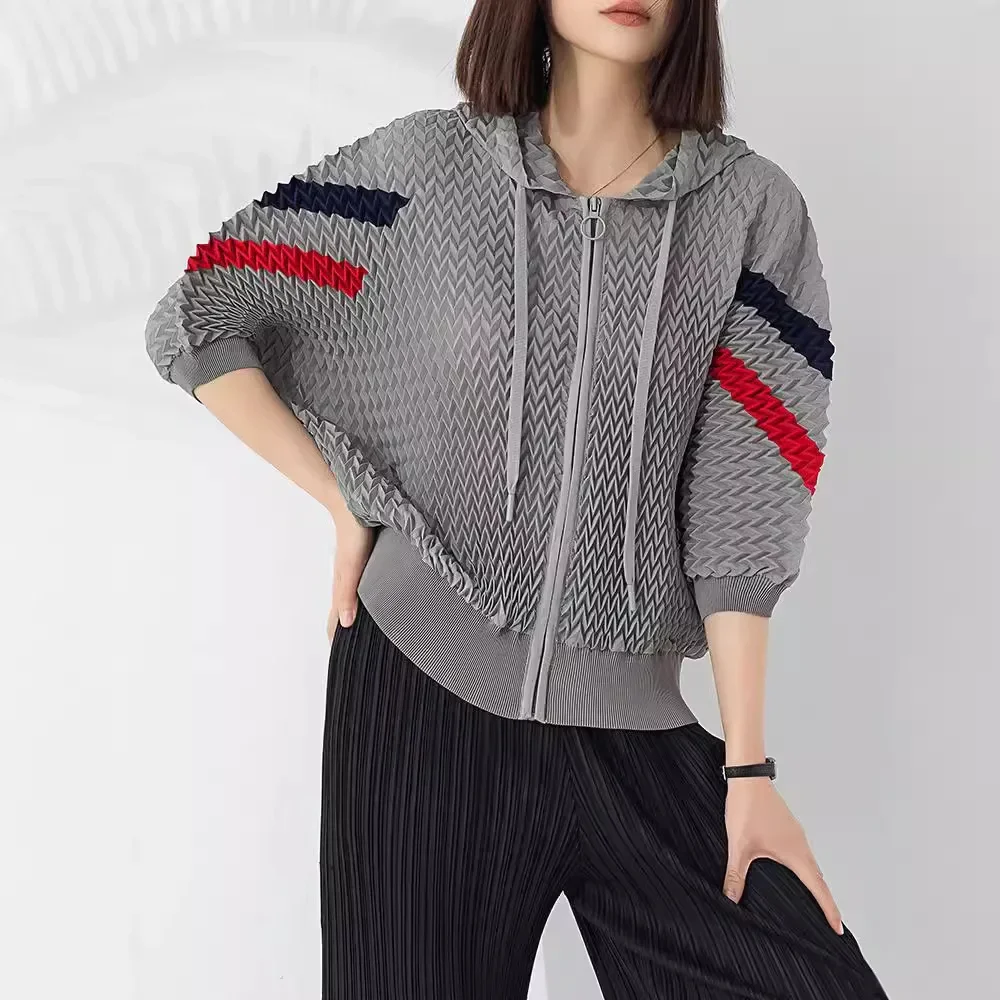 Miyake Pleated Color Block Wave Pleated Hooded Top Women's Casual All-match Zipper Cardigan Sweatshirt Jacket