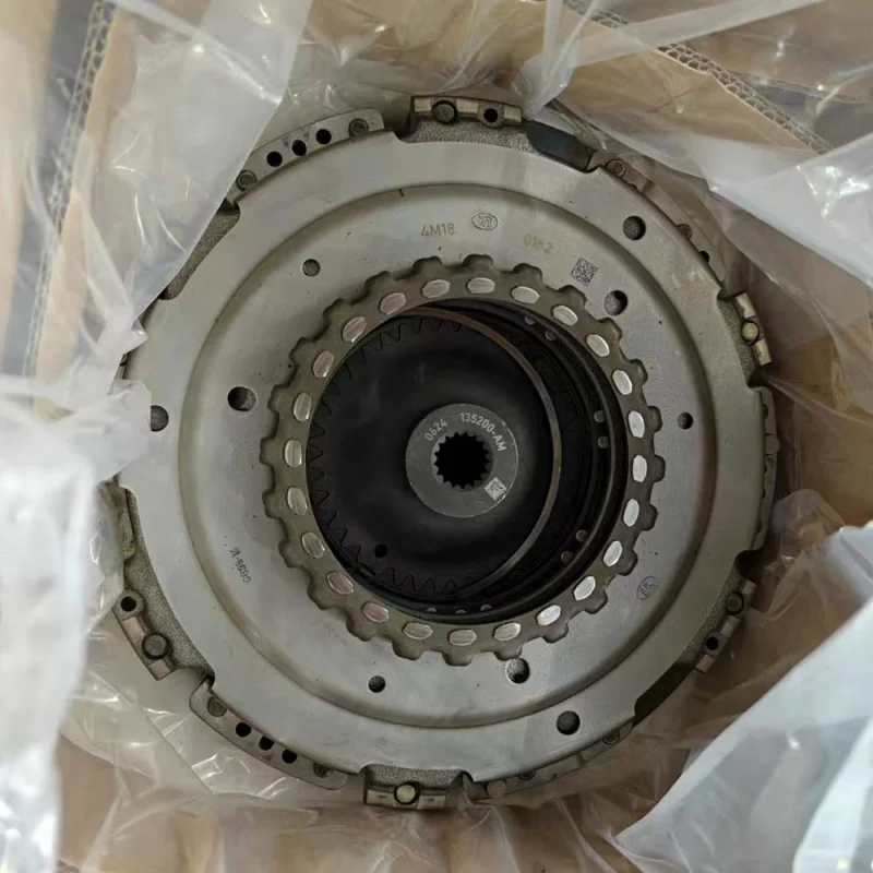 Suitable for LUK 6DCT250 Compatible with Ford Focus Fiesta 1.0T Dual Clutch Assembly 6020014000