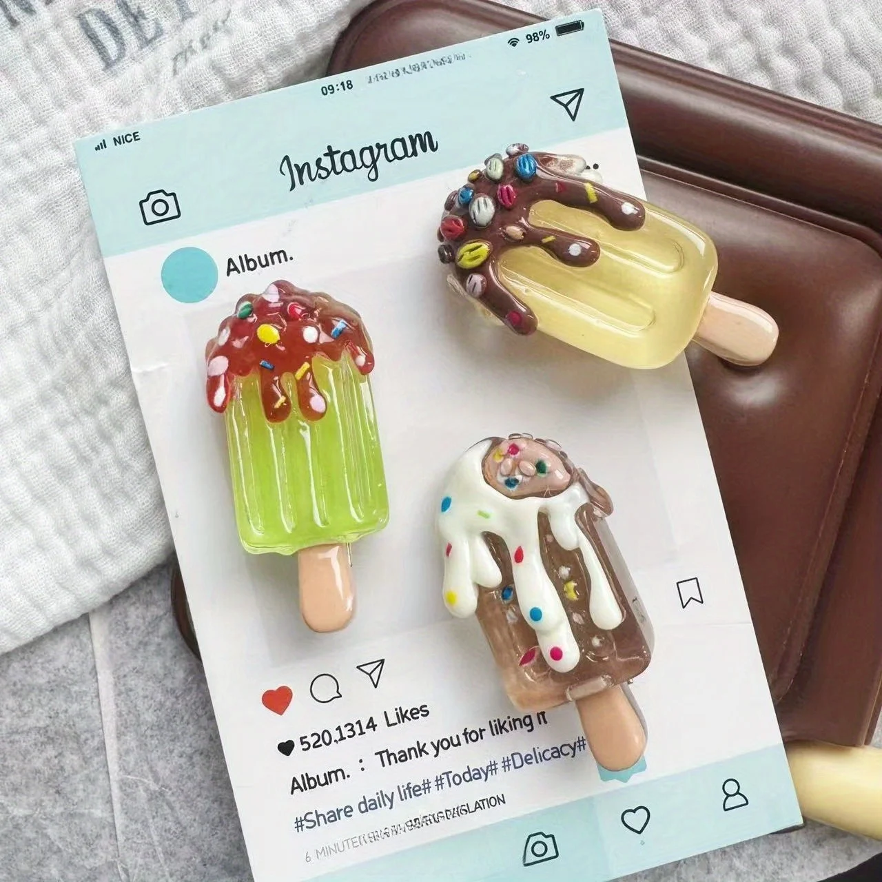 กิ๊บติดผมลายการ์ตูนธีมอาหารเรืองแสงในที่มืด 6 ชิ้น รูปไอศกรีมและเป็ด  กิ๊บหนีบผมแปลกตาสำหรับถ่ายรูป  อุปกรณ์เสริมผมสำหรับผู้หญิง