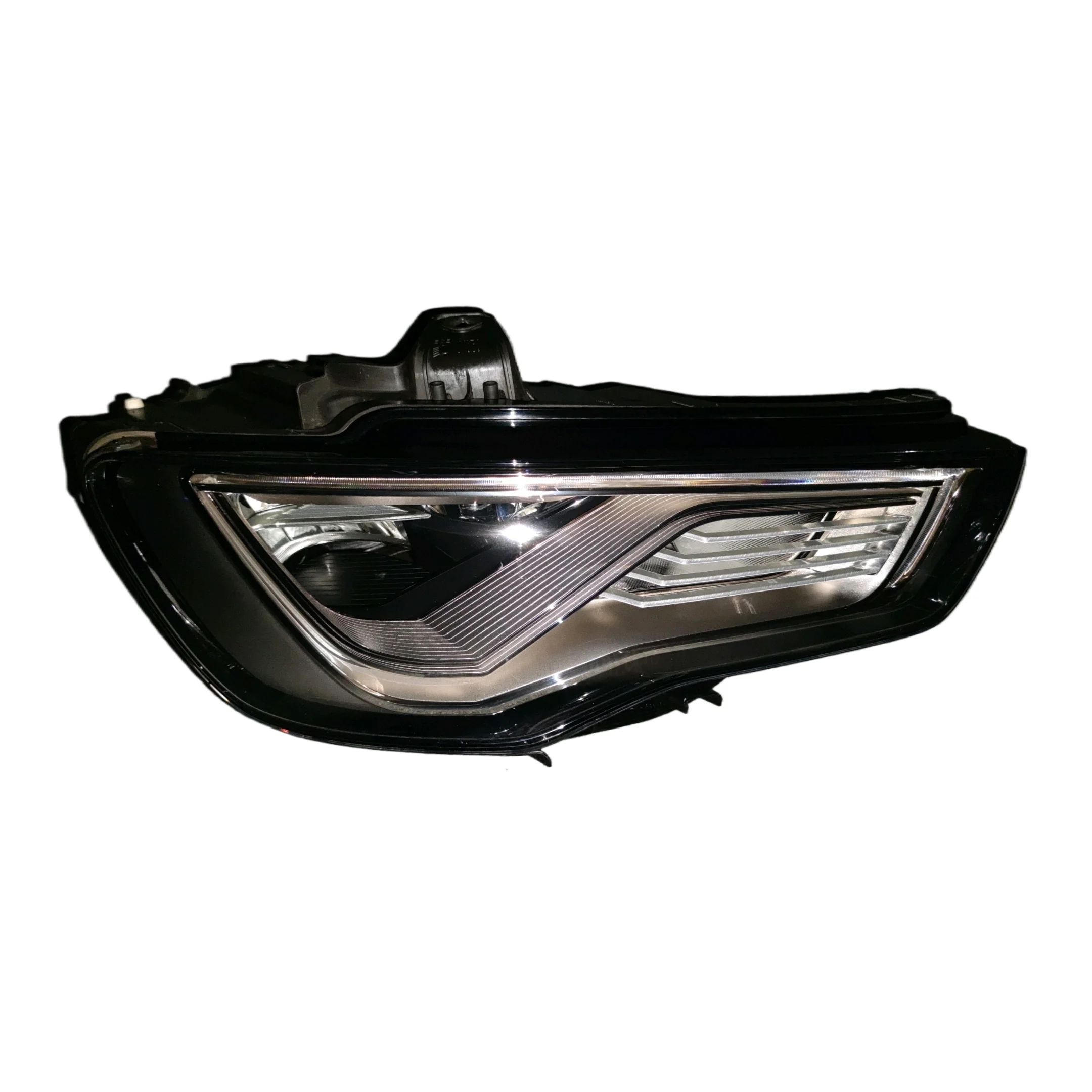 

Suitable for High-quality Automatic Lighting System LED Headlights of Audi A3 S3 Cars