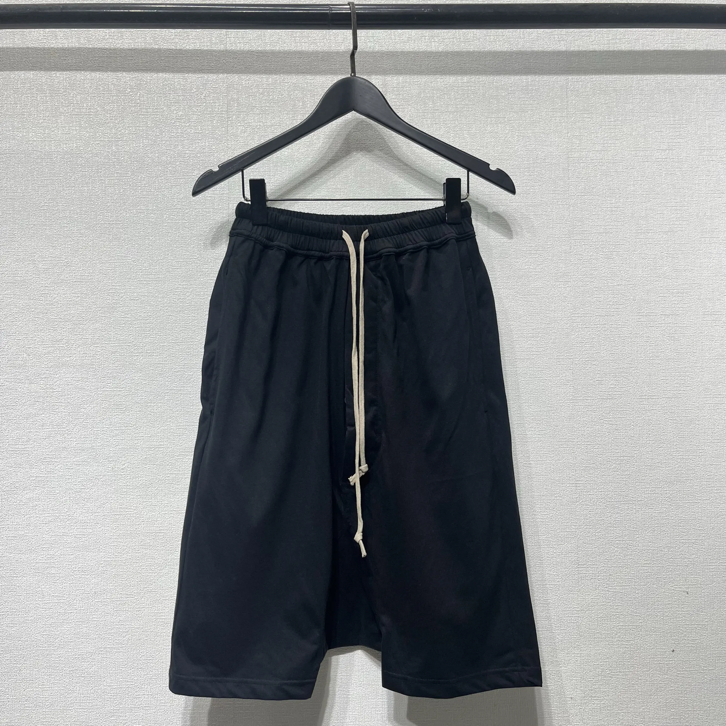

Summer Dark Style Hip Hop Low Crotch Loose Fit Elastic Waist Harem Shorts Casual Five-Point Pants for Men