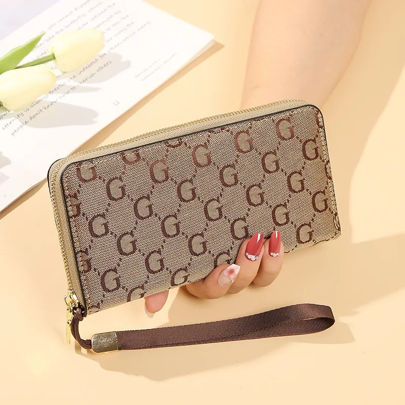 Wallet women\'s long handbag 2024 new fashionable G-shaped large capacity zippered women\'s wallet card bag mobile phone bag