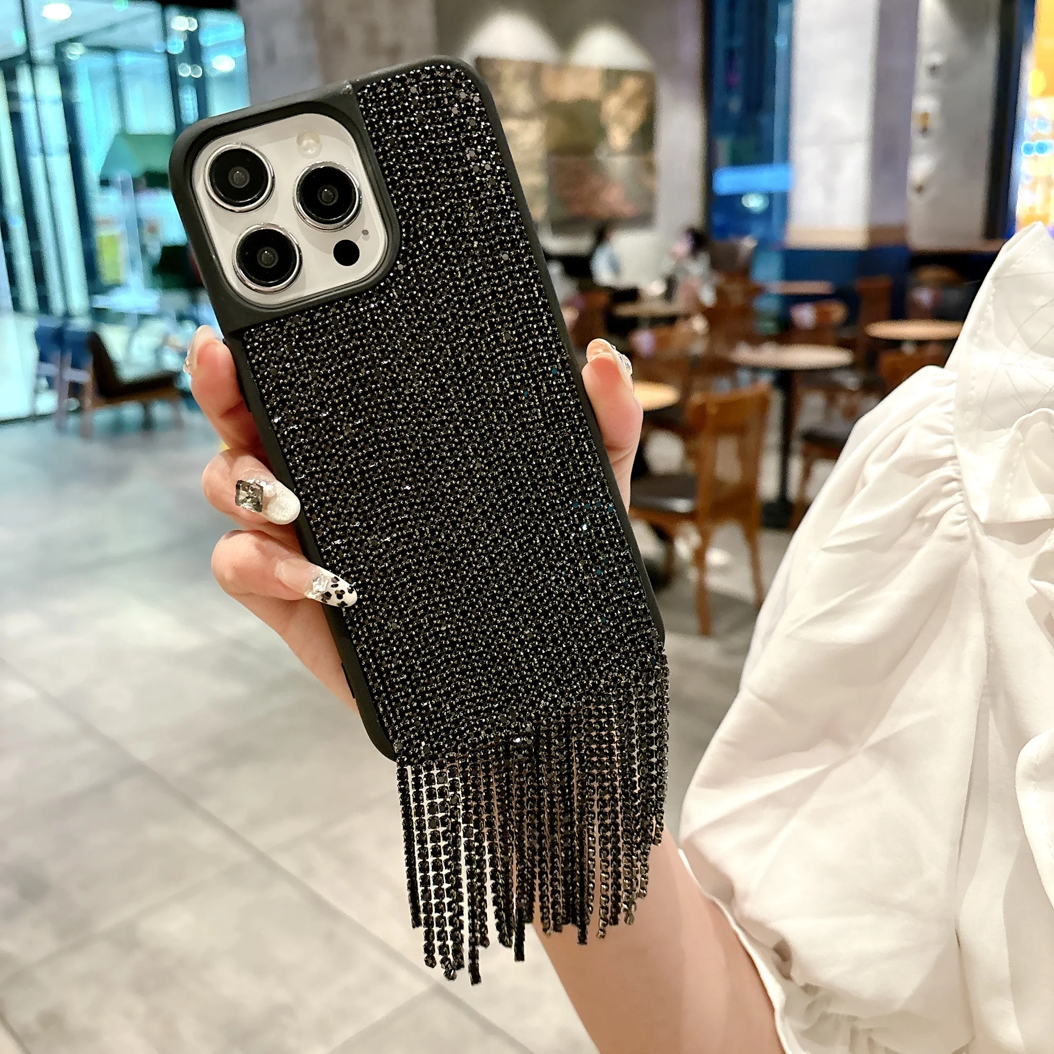 Luxus-Marken-Handyhülle mit Quasten, Glitzer und Pailletten für iPhone 17Air 16 15 14 11 12 13 Plus Pro Max MiNi Rückseite Schutzhülle – Detail 13