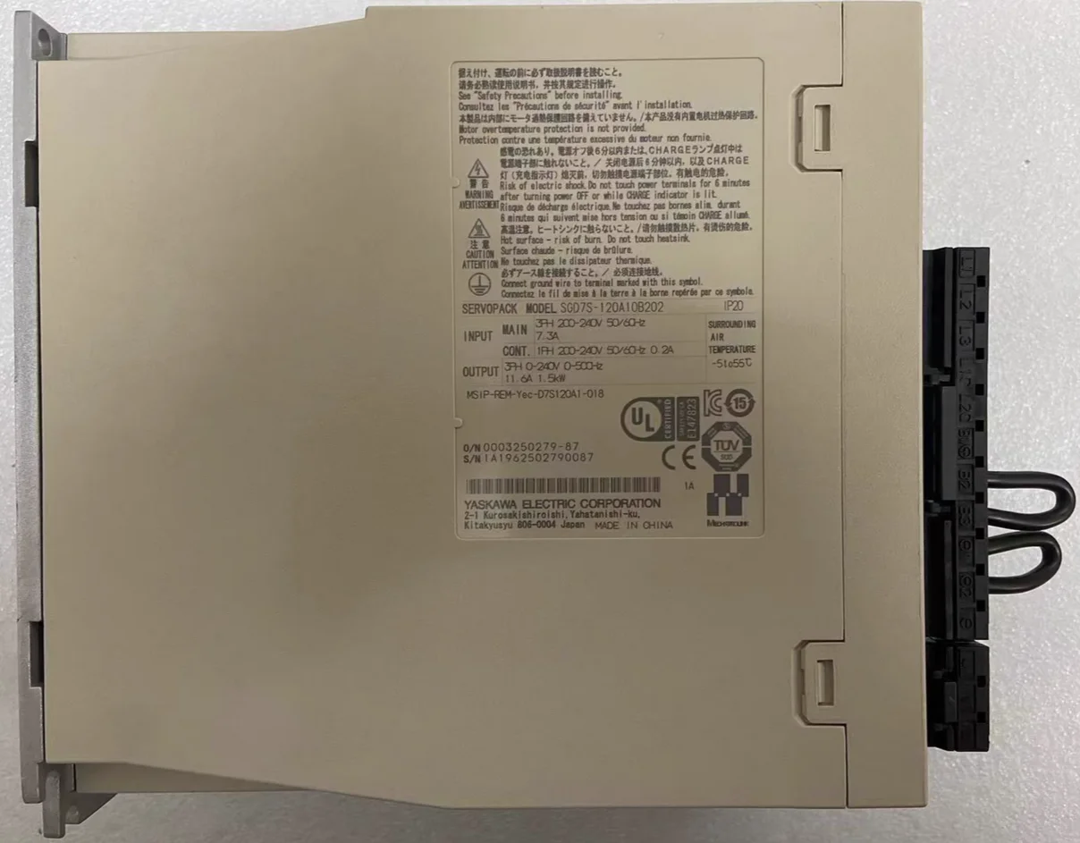 1-year warranty Genuine original product SGD7S-120A10B202 Used Servo Drive，SGD7S 120A10B202，Fast shipping