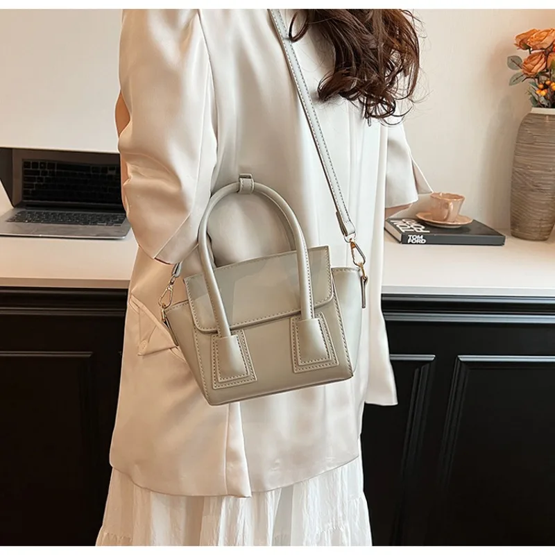 

Simple fashion texture handbag bag female 2025 new ladies commuter bag leisure tide hundred with single shoulder crossbody bags