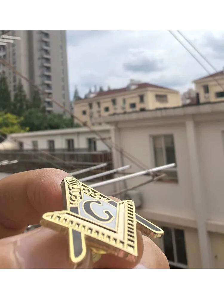 10pcs/lot Promotion Masonry Enamel Lapel Pins Masonic Square and Compass Free Masons Brooches Metal Badge Craft
