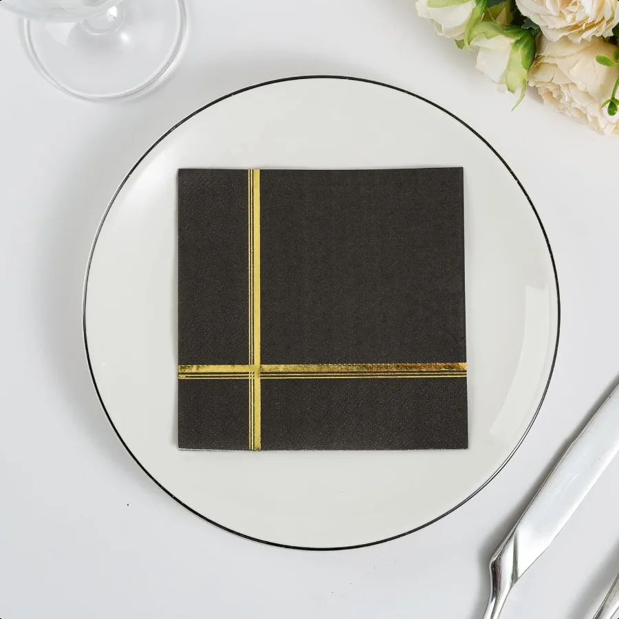 Conjunto de guardanapos pretos e dourados com 100 guardanapos de coquetel e dert de 5 x 5 polegadas com acabamento dourado perfeito para festas de casamento e eventos