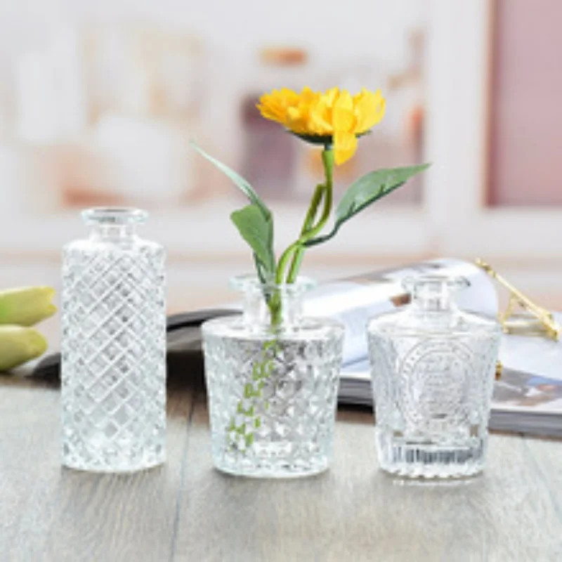 1PCS 100/150ML cylindrical Glass Aromatherapy Bottle French Vintage Relief Glass Bottle for DesktopDecoration Photo Ornaments