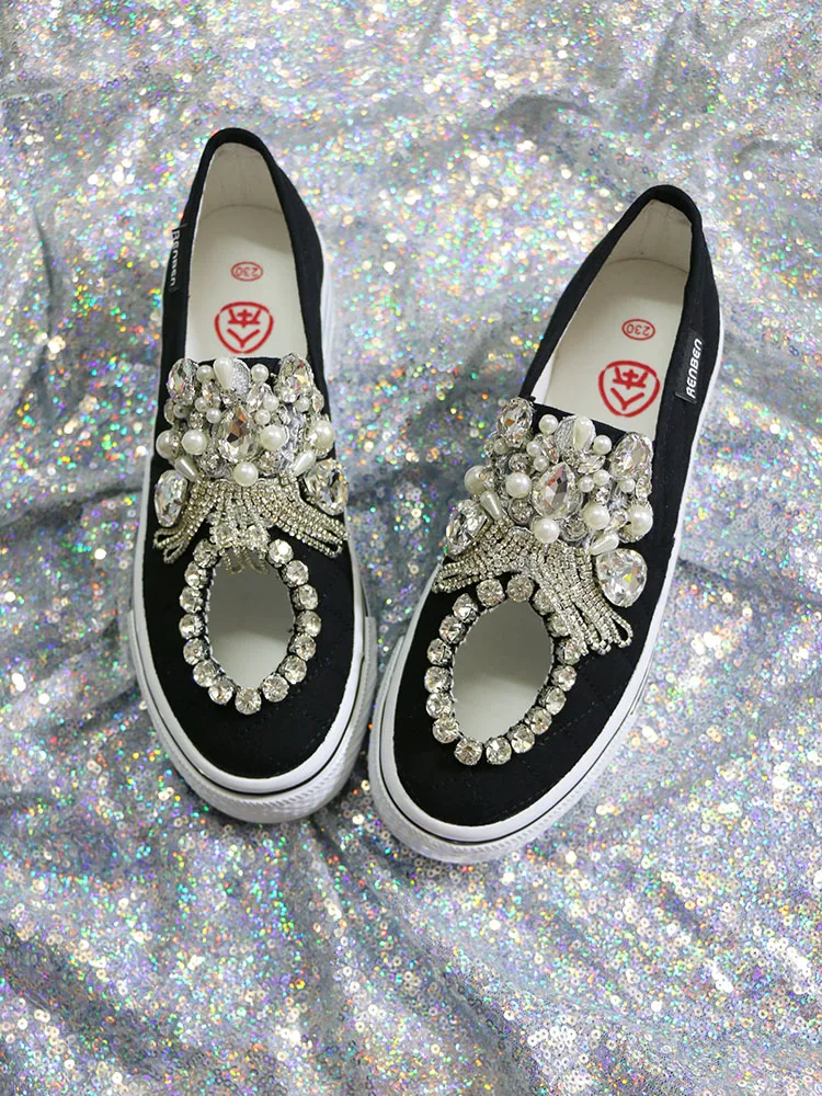 Lady Sneakers Summer Spring Crystals Tassels Bling Hole Design Cool White Black 3cm Platform Hand Sewed Women Canvas Shoes