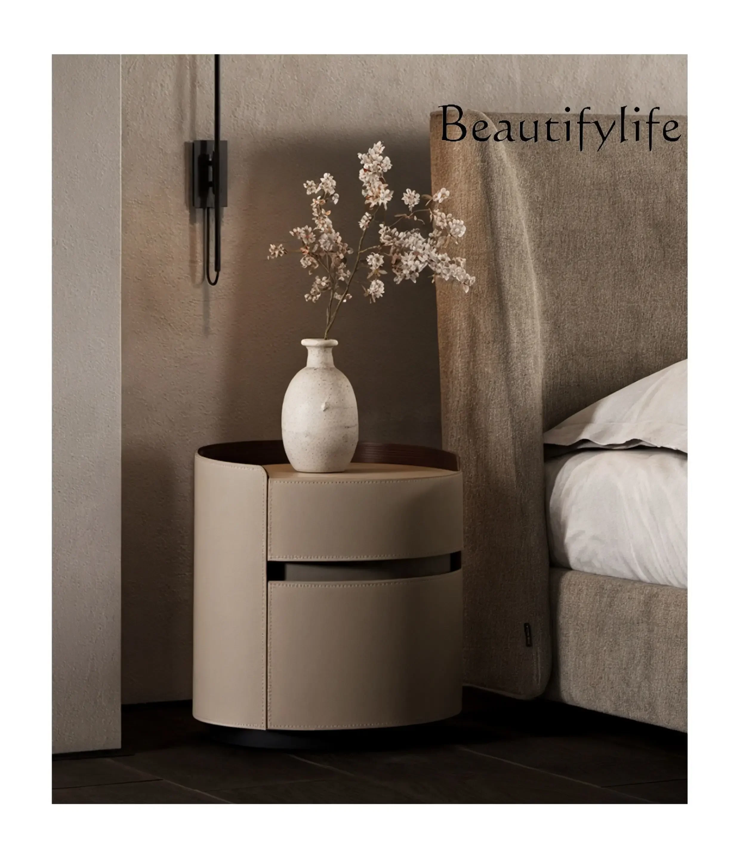 NN W طاولة بجانب السرير مصنوعة من الجلد الإيطالي البسيط بتصميم دائري إبداعي لغرفة النوم وخزانة تخزين فاخرة #4