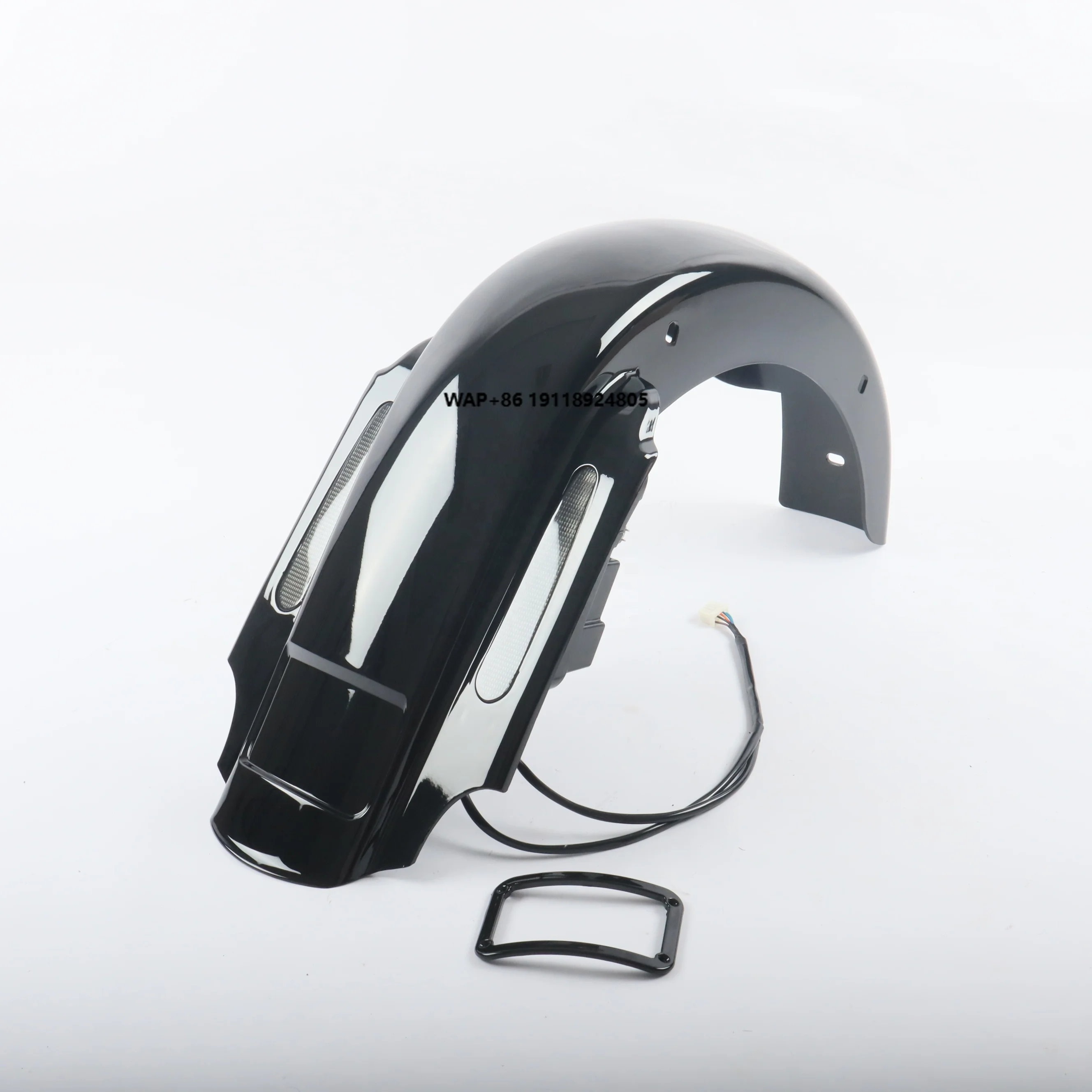 

China Factory CVO 4" Extended Rear Fender for Touring 1993-2008 No Block With LED Light & Wire Harness Fenders