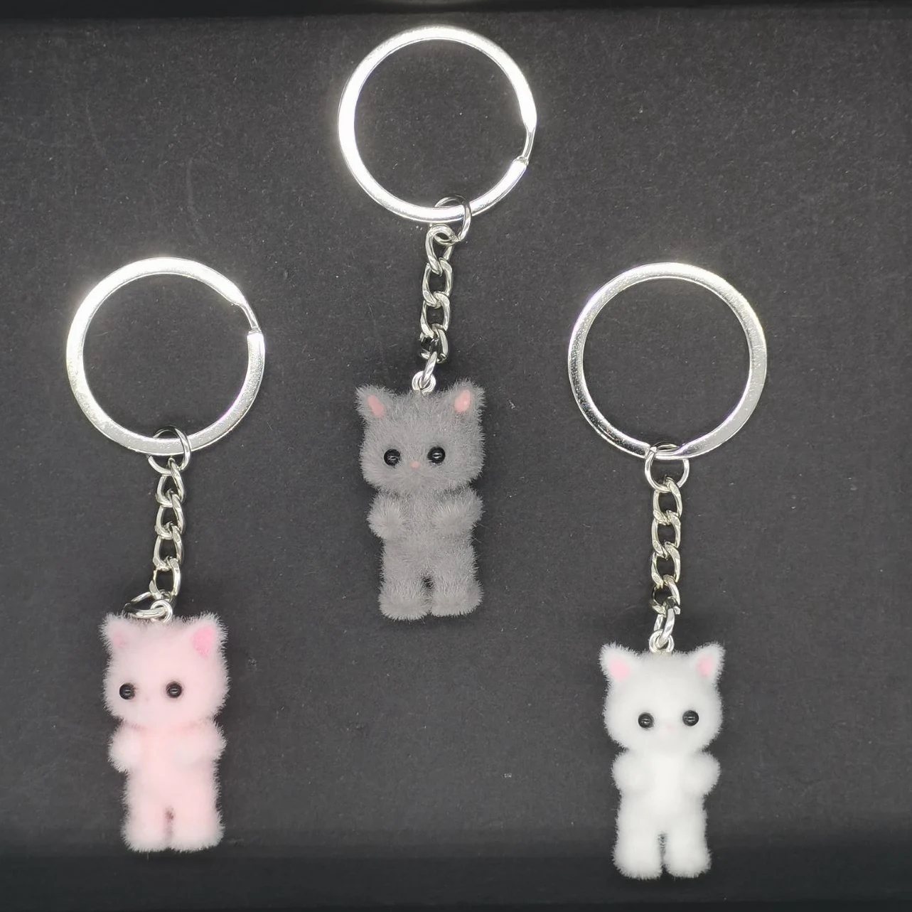 1PCS 3D Cartoon Flocking Cat Keychain Kawaii Cat Key Ring Animal Key Chains Souvenir Gifts For Women Men Car Keys DIY Jewelry
