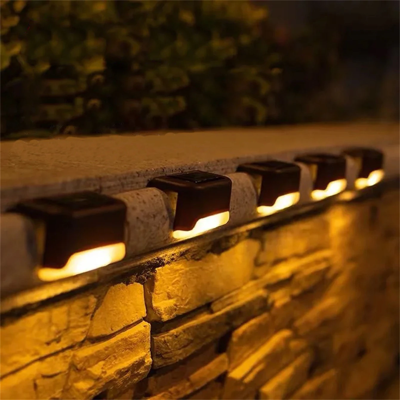 

4pcs Solar LED Lights Outdoor Garden Light Deck Lamp Solar Stairs Light Waterproof Solar Step Lamp Patio Garden Graduation Decor