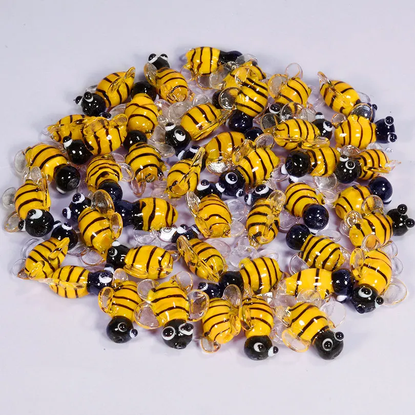 7Pcs New Kawaii Lovable Yellow Little Bee Charms Handmade Glass Beads For Making Diy Bracelet Necklace Jewelry Accessories