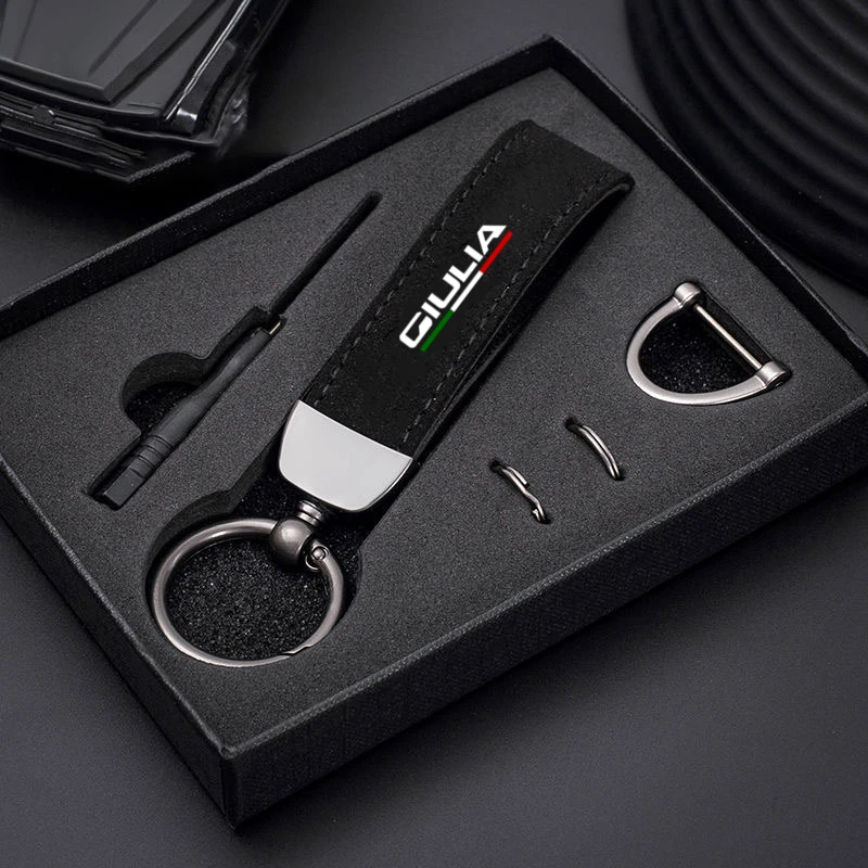Chaveiro de camurça para carro, pingente, presente de alta qualidade para Alfa Romeo Sportiva Giulia Giulietta 159 156 MITO Stelvio 147