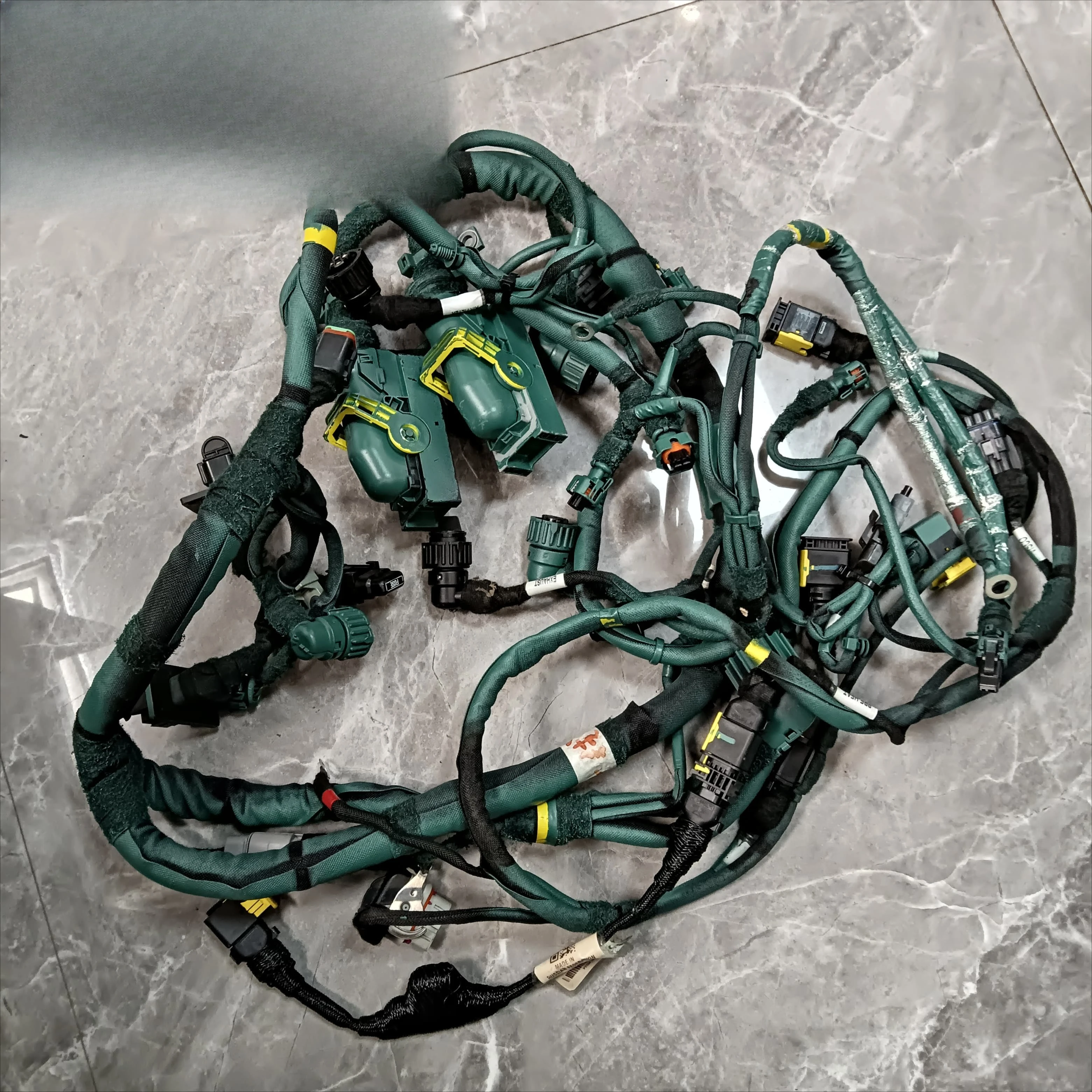 

LNHF 23841004 Excavator TAD1180-83VE Engine Wiring Harness High Quality Compatible Parts TAD1180-83VE 23841004 for