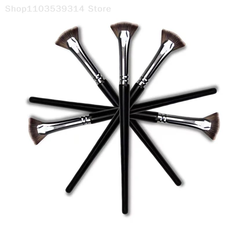 Brosse à cils en forme d'éventail, douce, sans perte, beauté professionnelle, pinceaux de maquillage, mascara, surligneur, poudre, outil de bavure, 1 pièce