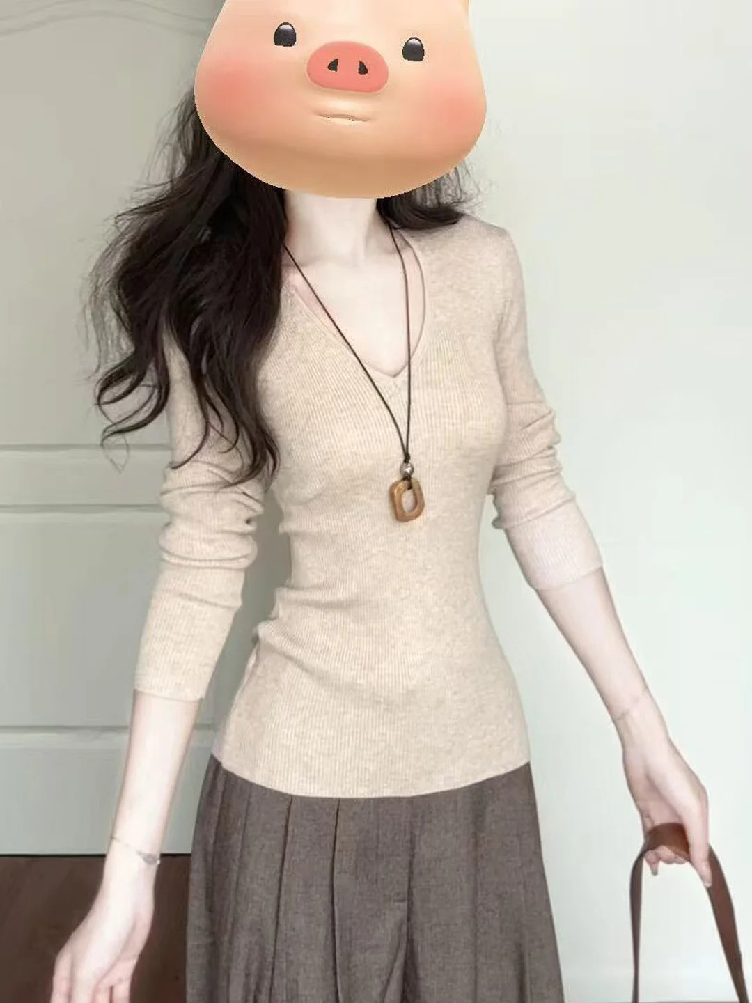 

Early Autumn Simple Lazy V-ne Long Sve Knitted Sweater Women's 2026 New Slim Fit Inner ort Base Top Korean Sle Commute