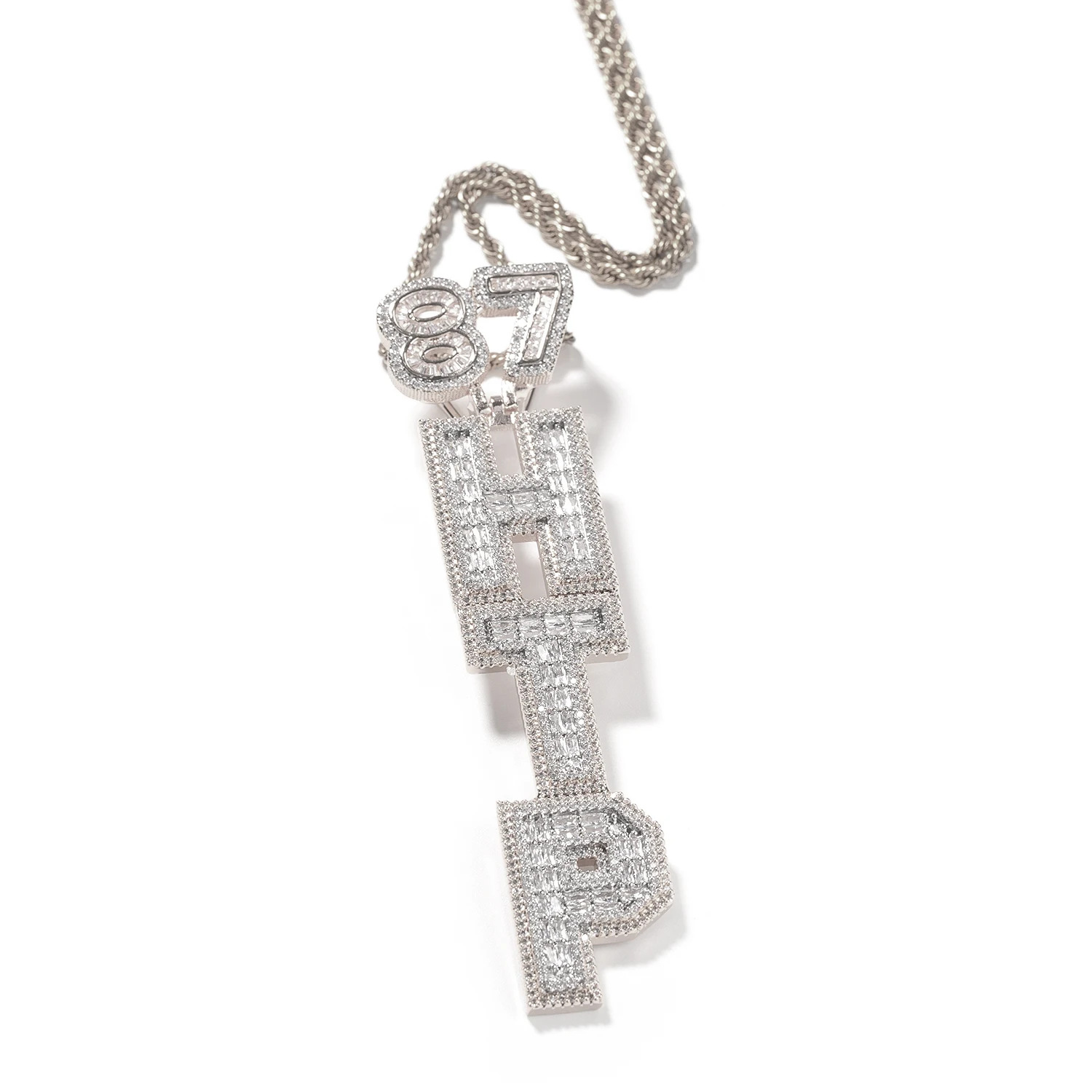 

Индивидуальные маленькие буквы Baguettecz, залог с вертикальным именем, кулон, ожерелья для мужчин, ожерелье с буквами Iced CZ, модные украшения