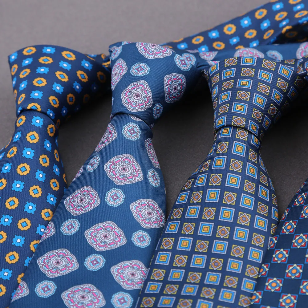 Klassische Herren-Krawatten aus Kunstseide, weich, neuartig, marineblau, weinrot, gepunktet, kariert, Business- und Hochzeitsaccessoires, Krawatten – Detail 5