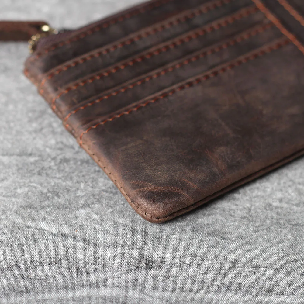 S.WORKER Klassischer Echtleder-Multikartenhalter für Herren, kompaktes Kartenetui aus Vollnarbenleder mit Kartenfächern – Detail 10