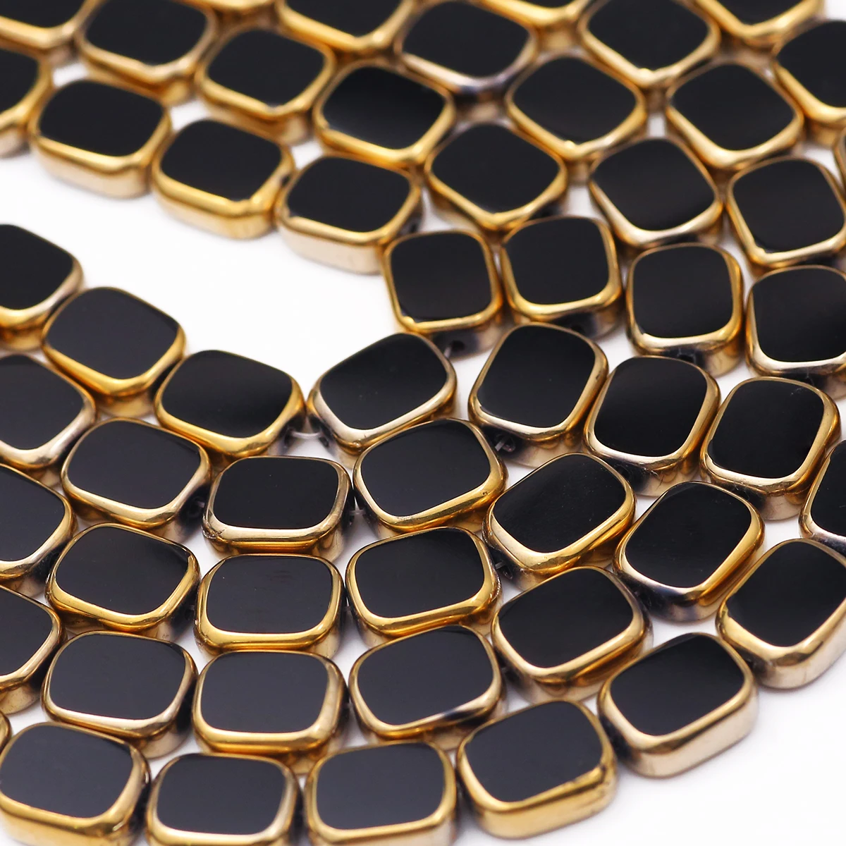 10x12mm gebogene quadratische Kristall schwarz handgemachte DIY Perlen Schmuck machen Halskette Perlen lose Perlen Zubehör