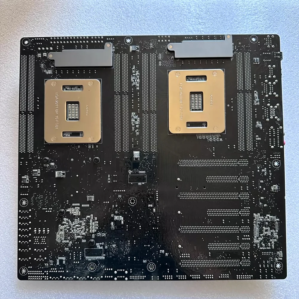 Z9PE-D8 Ws Server M… - image