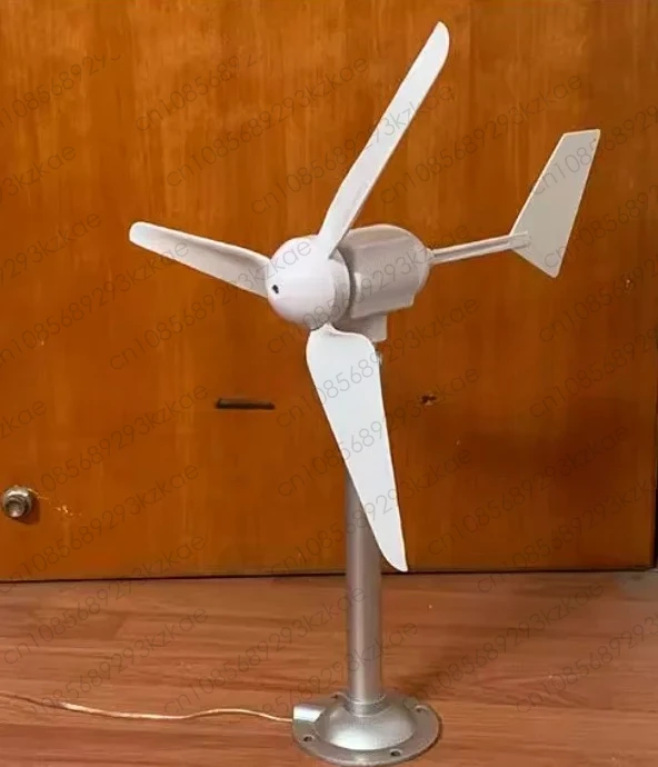 Miniature horizontal trefoil wind turbine model, breeze start, automatic steering, permanent magnet, DC output