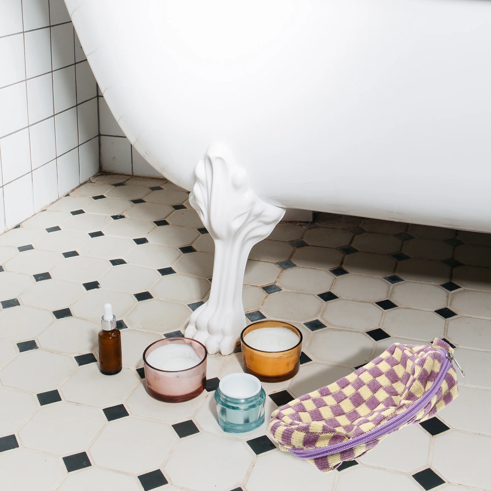 

Checkered Bag Portable Toiletries Storage Travel Makeup Organizer Durable Zipper Closure Plaid Toiletry Pouch Daily Use