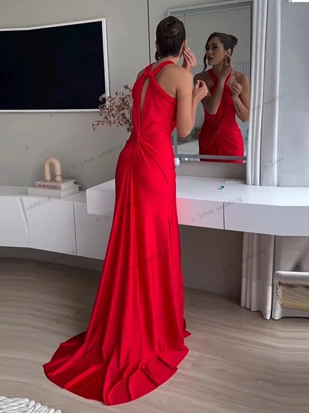 

Red Sleeveless Prom Dresses 2025 Halter Pleated Wedding Party Dress For Women Sweep Train Elegant Evening Dresses Customized