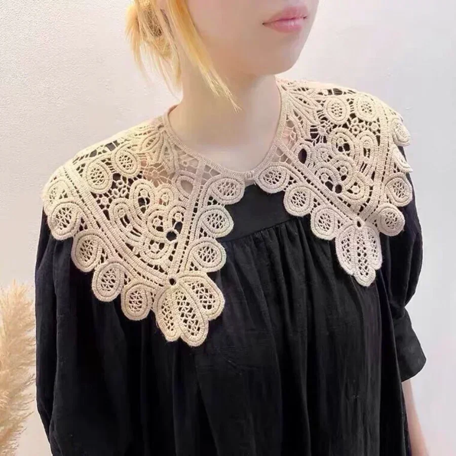 Fake Collars Shawl O-Neck Doll False Collar Shirt Women Hollow Crochet Lace Detachable Collar Half Shirt Faux Col