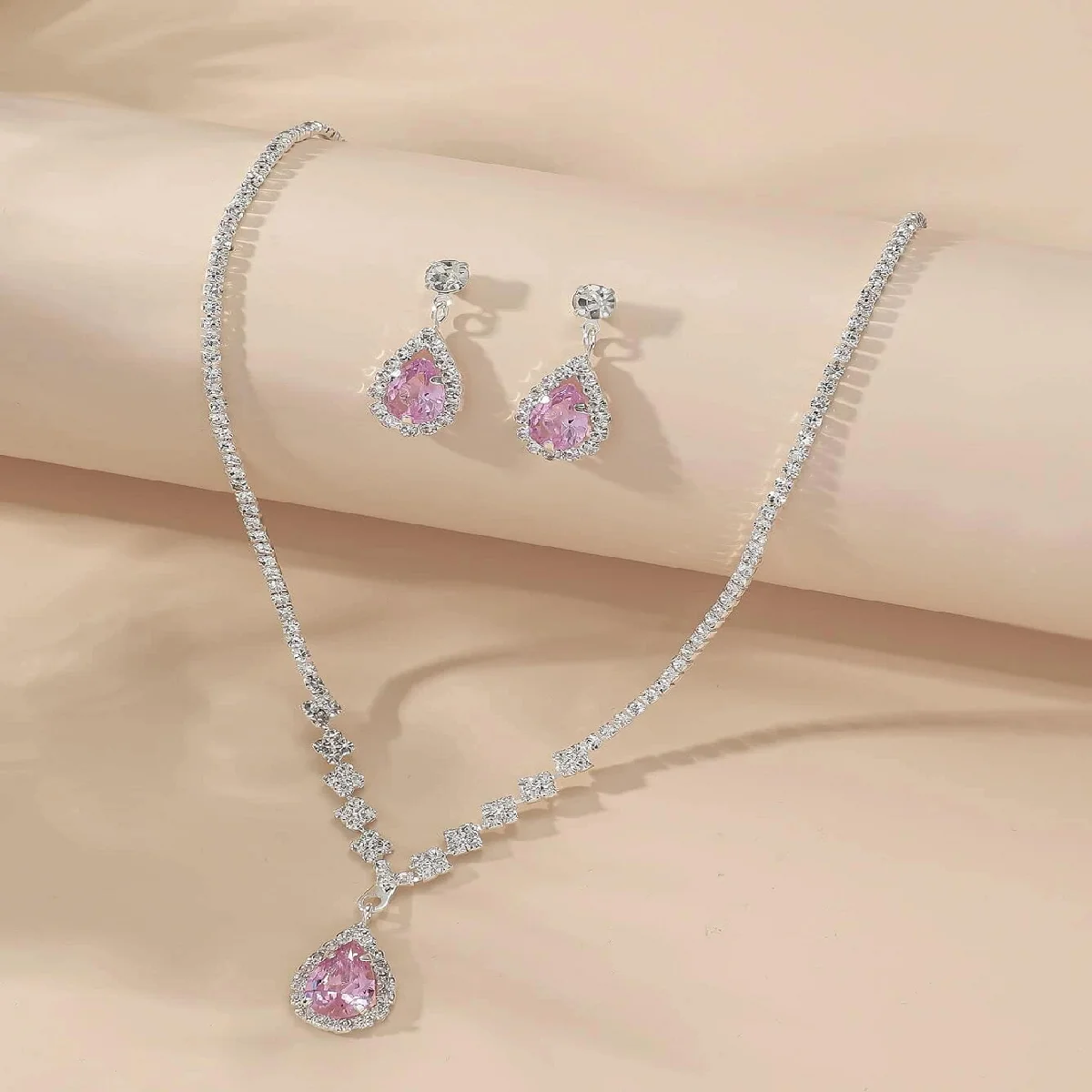 3PC Women's Copper Claw Chain Necklace Earrings Set