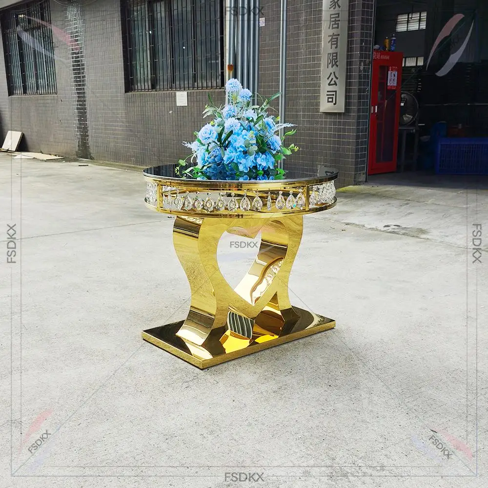 Hot Sale Heart Round Cake Table Gold Stainless Steel Gold Coffee Wedding Cake Table For Events