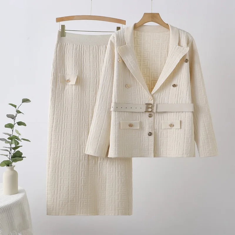 Conjunto de malha feminino confortável com padrão labirinto, botão B, gola virada para baixo, calças compridas de manga comprida com cintura