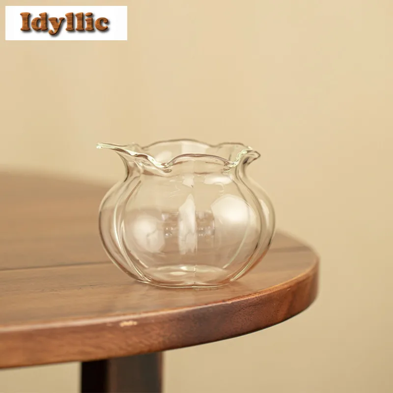 

300ml High Borosilicate Glass Tea Pitcher Tea Divider Cha Hai Dispenser Justice Cup Fair Mug Tea Services Ornaments Accessories