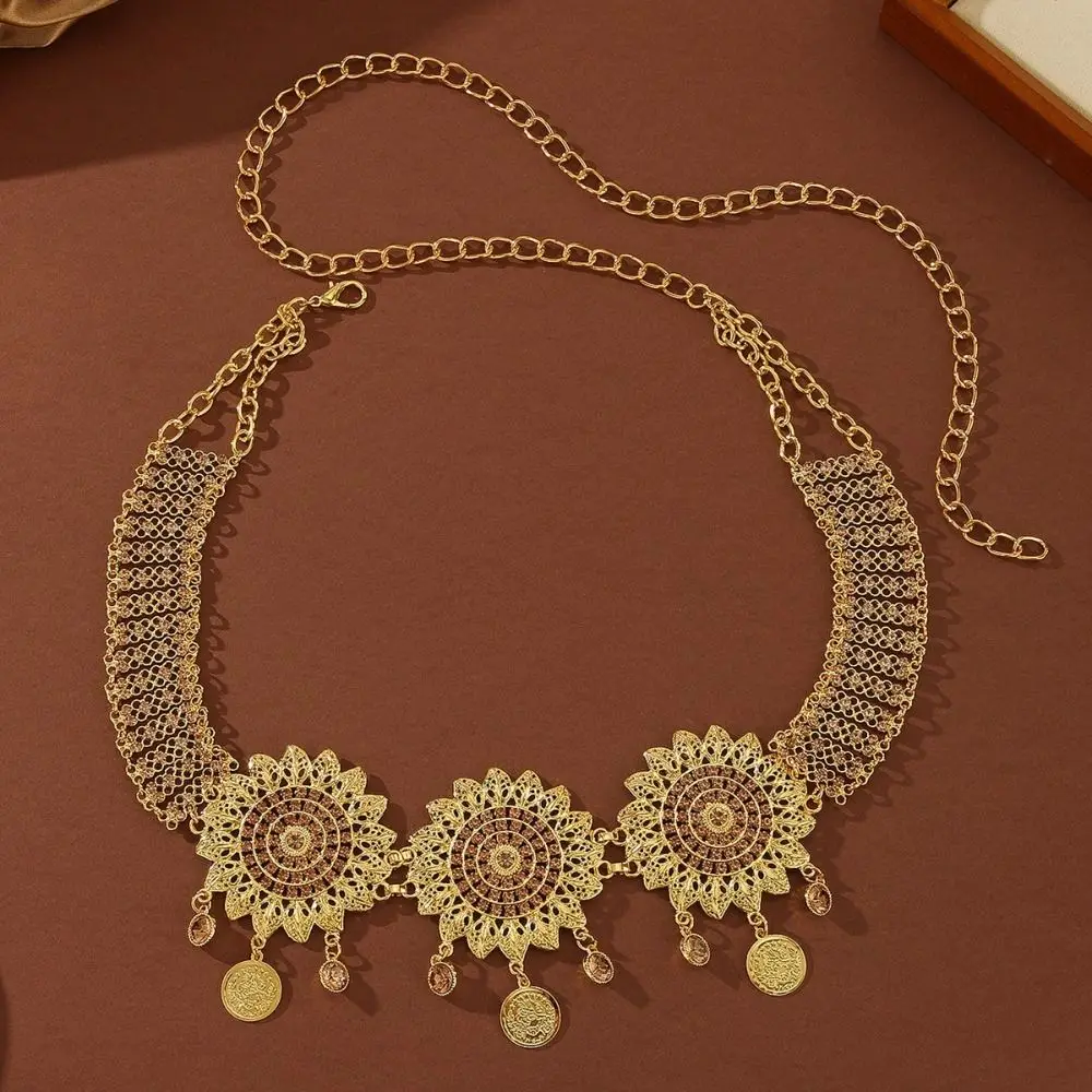 cinto-de-cintura-vintage-em-liga-metalica-com-franjas-banhadas-a-ouro-gravadas-e-diamantes-incrustados-para-casamentos