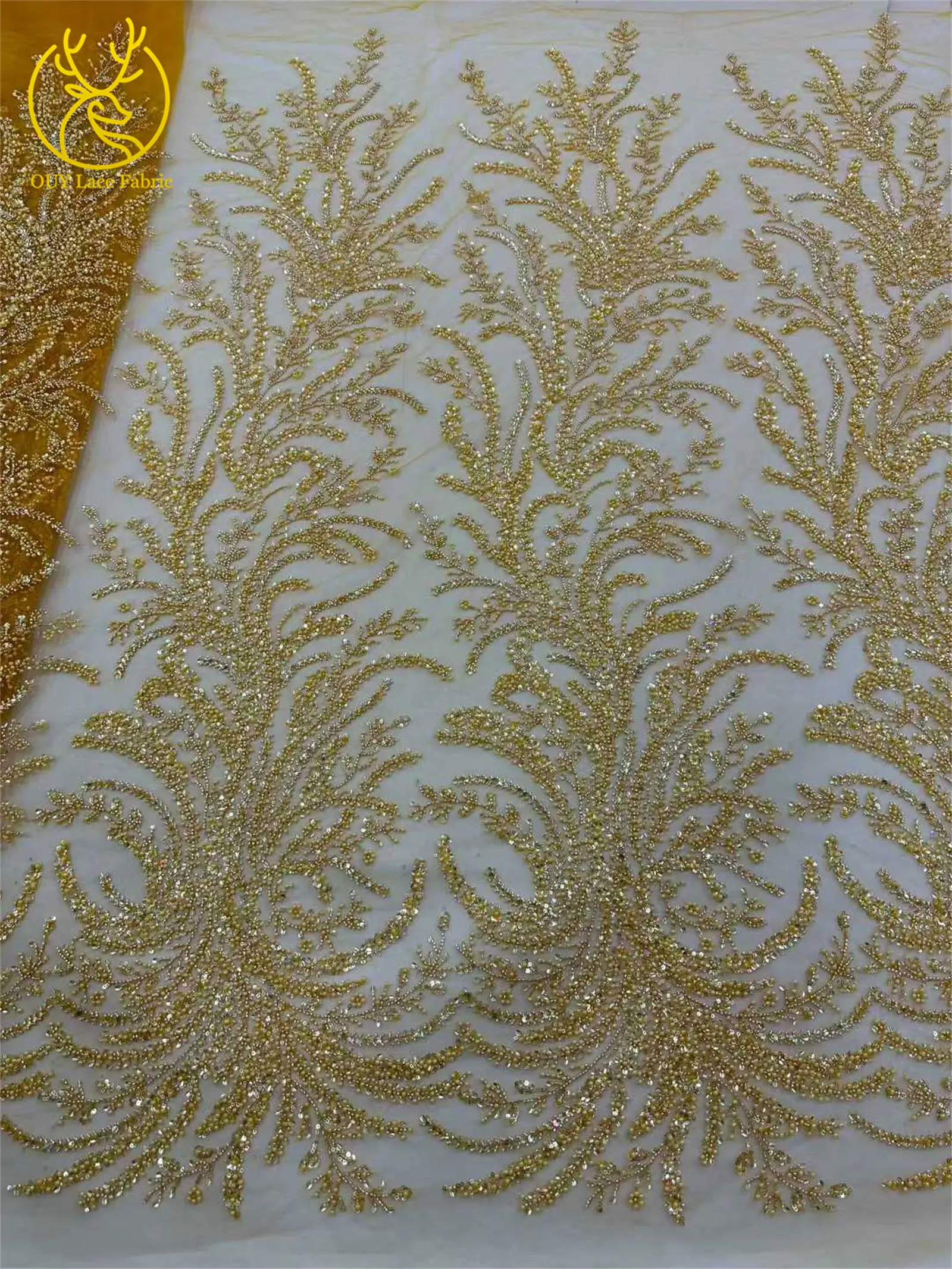 Luxuriöser goldener afrikanischer Pailletten-Spitzenstoff, hochwertiger französischer bestickter Spitzenstoff mit Perlen, nigerianischer Spitzenstoff für Damen-Partykleider – Detail 10