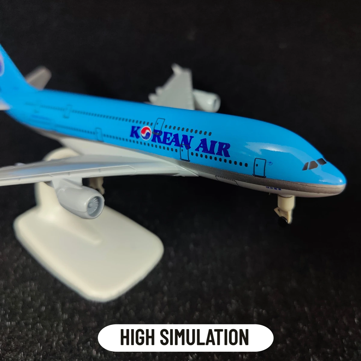 Scale 1:250 Metal Aircraft Replica, Korean A380 Airplane Aviation Model Miniature Art Office Home Decoration Kid Fidget Boy Toy