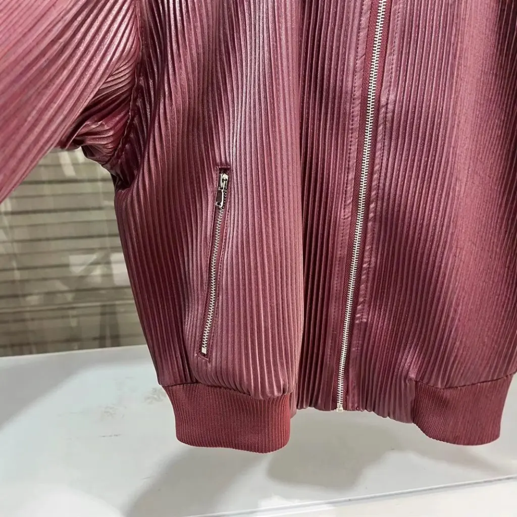 LO Home Jaqueta de couro PU de veludo para homens e mulheres moda estilo coringa versão correta disponível em estoque