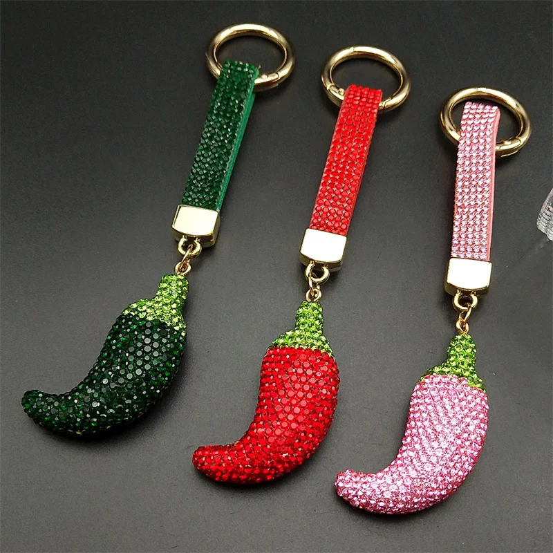 Roter würziger Chill-Schlüsselanhänger für Damen und Herren, voller Glanz, Kristall-Strass, weiblich, modisch, Lebensmittel, Handtasche, Anhänger, Schlüsselanhänger, Schmuck, Geschenke