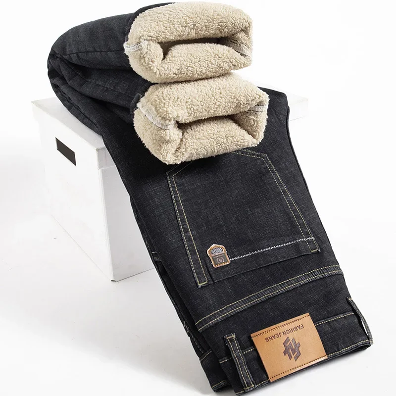 Pantalones rectos de mezclilla de pelusa de cordero de invierno para hombre, Vaqueros gruesos de talla grande 40, Vaqueros elásticos de cintura alta con forro polar, Vaqueros ajustados cálidos