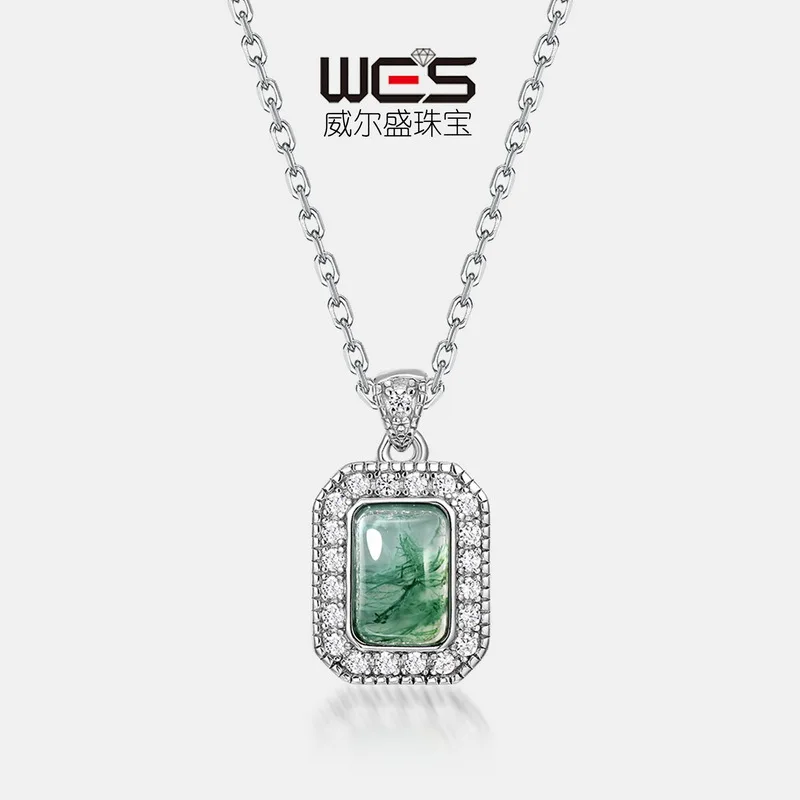 Fashionable Natural Agate Full Diamond Pendant for Women 18K Gold Inlaid with PT950 Platinum Green Moss Stone Necklace