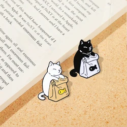 Dried Fish Bag Pines Lapel Badge Cartoon Animal Jewelry Gift for Kids Friends Feed Myself Enamel  Brooch Cute Black White Cats