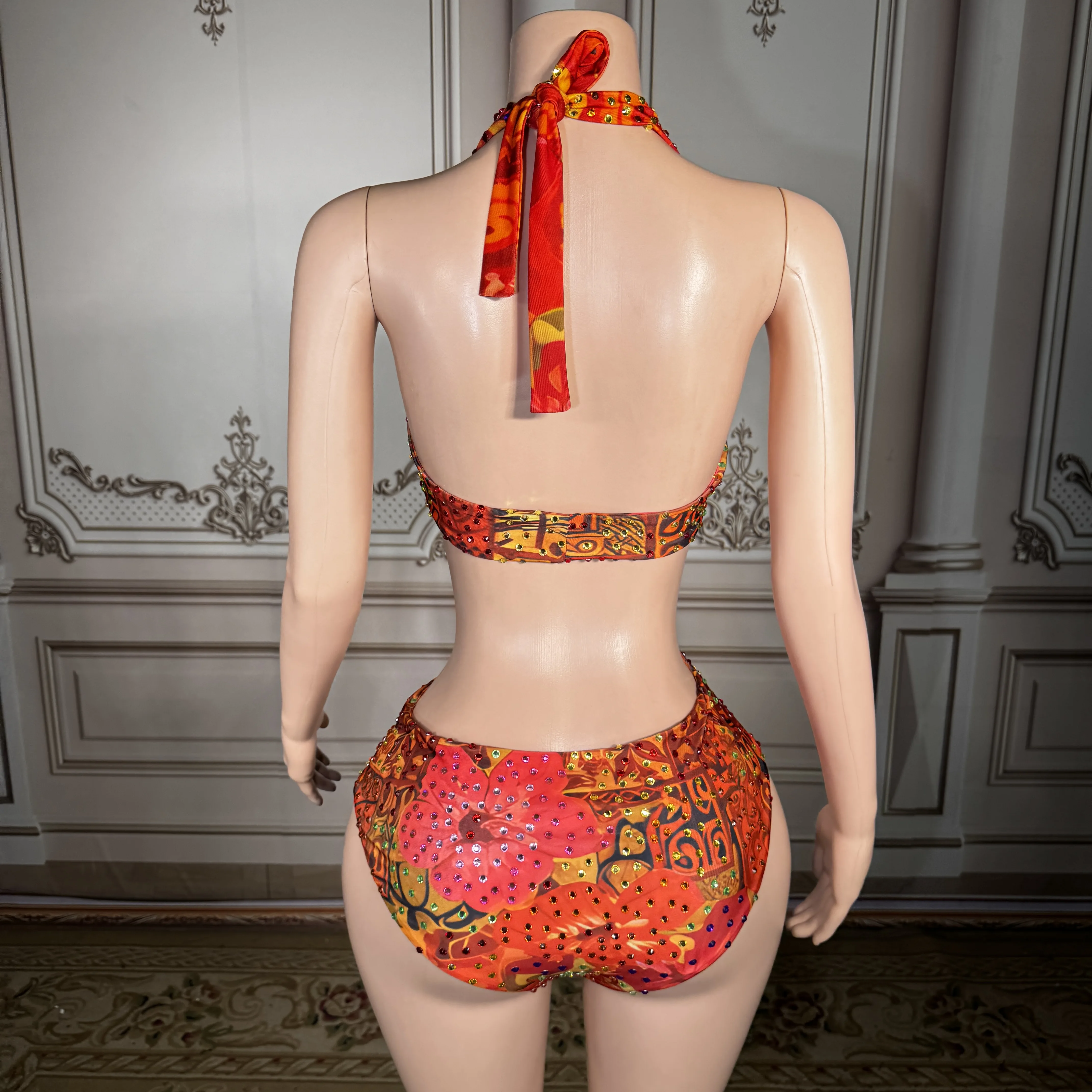 

Новый ретро-купальник ZD 2026 с принтом, асимметричным вырезом на шее, сексуальный, с вырезами, цельный, для летнего пляжного отдыха, женский.