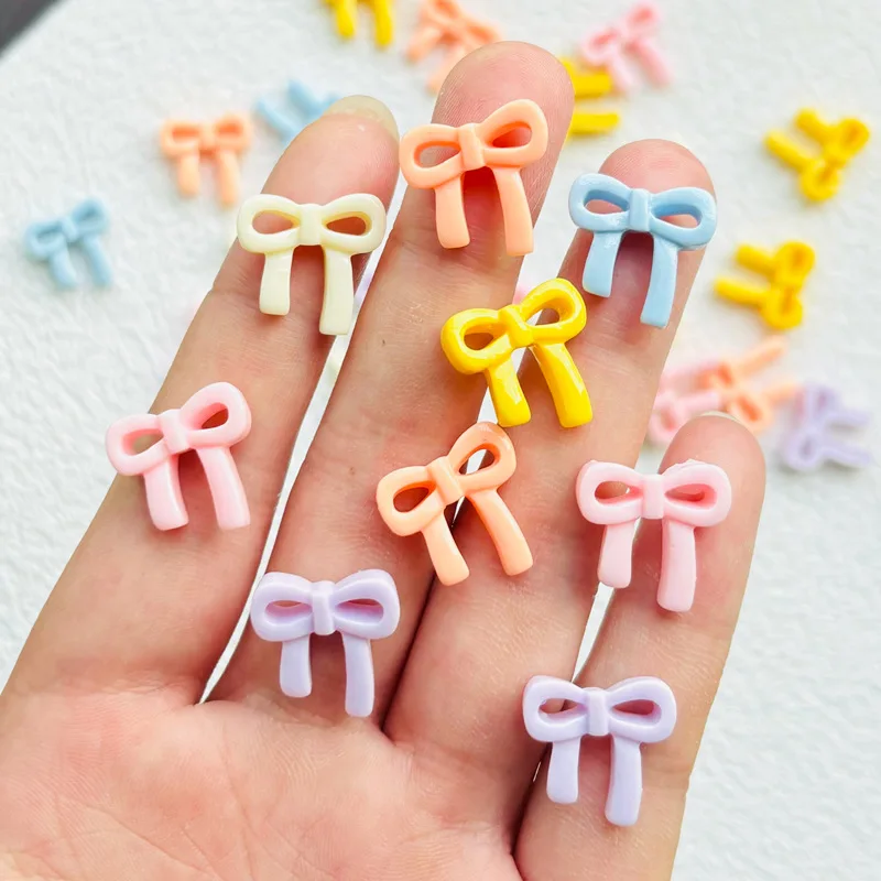 30 Pcs Cute Mini Cartoon Butterfly Junction Resin Figurine Crafts Cabochon Ornament Jewelry Manicure Hairpin Making Accessories