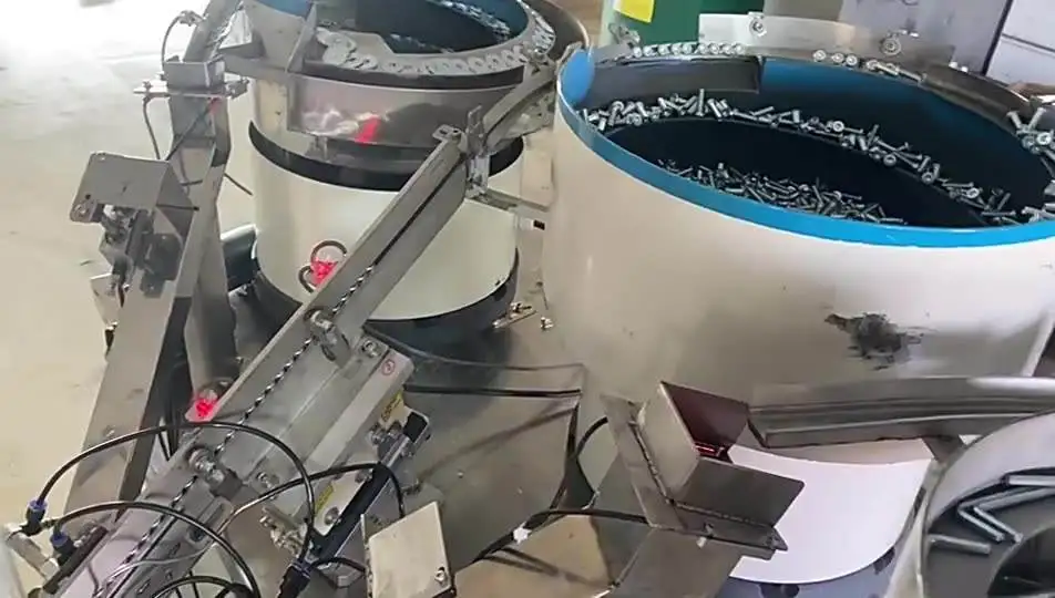 Self Drilling Screw Nuts Count Packaging Machine Automatic Nails Packing Machine Hardware Parts Counting Packing Machine