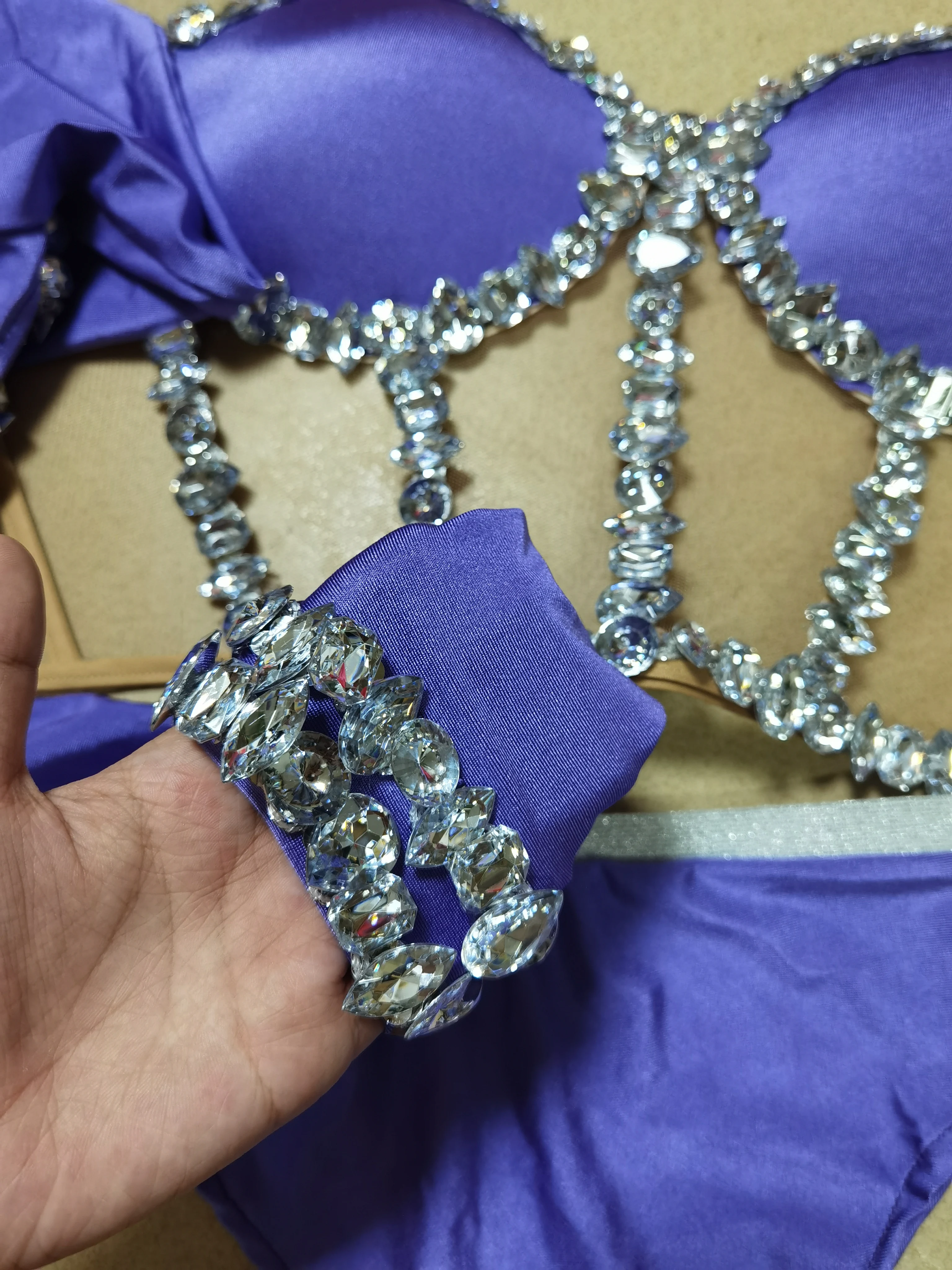 女性用傘ウエストボディスーツ、ゴゴゴダンサーコスチューム、ホワイト、シルバー、セクシー、ポールダンスウェア、フェスティバル、ステージクラブウェア