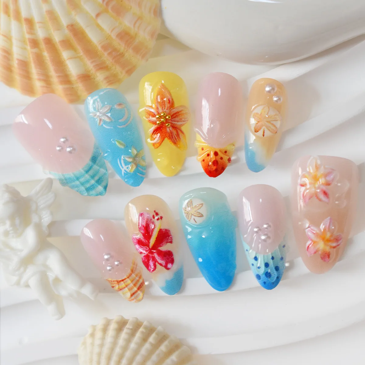 10 stuks strandstijl druk op nagels handgemaakte gradiënt blauwe Franse amandel kunstnagels 3D reliëf bloem decor zomer oceaan nep nagel